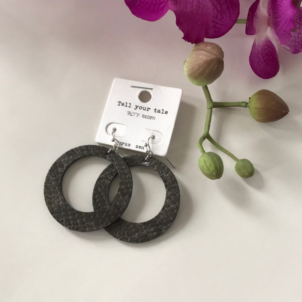 Faux Leather Circle Dangle Earrings - Picture 1 of 5